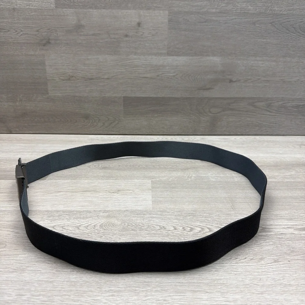 Armour Drive Stretch Webbing Men's Belt- Men's Size 34-36 Metal‎ Clamp Buckle